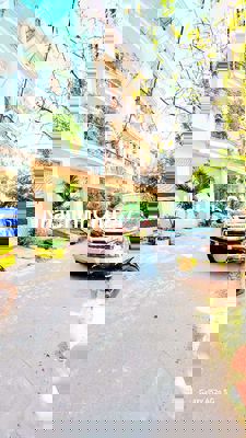 Nhà kề mặt tiền kinh doanh,chủ ngộp giảm 2.6 tỏi chỉ còn 8 tỏi xíu