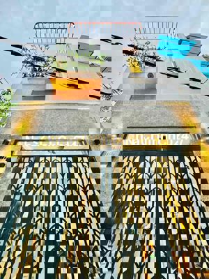 BẠN CỦA CHÍNH CHỦ - CHỈ 3,68 TỶ CÓ NHÀ ĐẸP NGÃ TƯ HÀNG XANH, CẠNH QUẬN