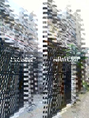 Chủ Gấp Bán- Giảm 350Tr- Chỉ 4Tỷ49- Nhà đường Vườn Lài- Tân Phú Hẻm