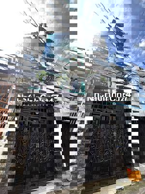 Bán nhà chính chủ đang dạy tiếng anh, dt 4mx12m, 2 lầu, hẻm xe hơi