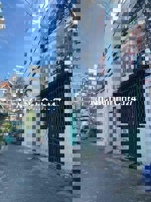 chính chủ nhà 2 tầng, DT 4x15, đường 5m, Giá 4.x tỷ, Mã Lò ,Bình Tân