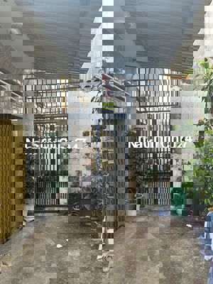 Chính chủ cần tiền bán nhà gần bến xe An Sương, Dt58m2 SHR nhỉnh 2 tỷ.