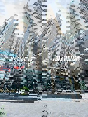 Chính chủ cần bán CH thápA Golden Place,Mễ Trì 118m2,3N,2WC,giá11.19tỷ