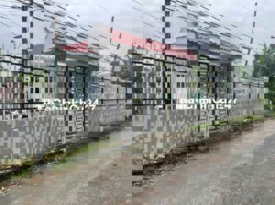 Chủ định cư nước ngoài gửi bán miếng đất 750m2 (16,5x50m) có thổ cư