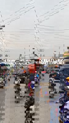 Tân Phú Trung chính chủ 120mfull thổ giá 1ty45sổ hồng riêng,hổ trợ vay