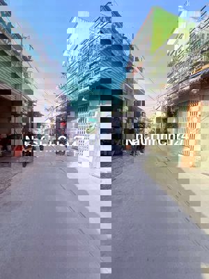 BÁN NHÀ 4×16,NGAY HƯƠNG LÔ 2,GIÁ 4 ,O5 TỶ,CHÍNH CHỦ