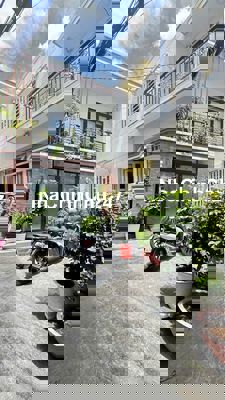 Chính chủ 997/31/6 TrầnXuânSoạn,P.TânHưng, Q7.Hoa hồng 01cây vàng 9999