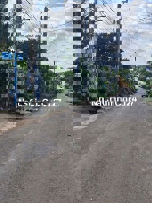 Chính chủ cần bán lô đất gần chợ sông thao.trang bom đn