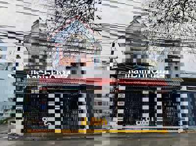 Chính chủ cần bán nhà ngay góc đường Lê Hồng Phong , Phú Hoà , Thủ Dầu