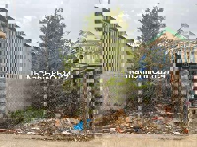 CHÍNH CHỦ Bán gấp đất Nguyễn Xiển, 5 ×28,6m, 143m2, chỉ 4xxx.