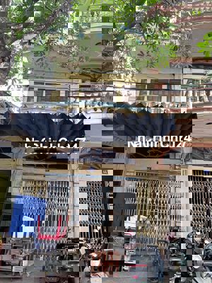 Chính chủ bán nhà mặt phố Chu Văn An 4x20m, hướng đông nam - 10 tỷ