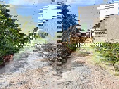 chính chủ cần bán nền Mặt tiền Cổng sau Trường Tiểu Học Võ văn ngân