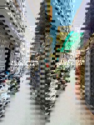 TRUNG TÂM QUẬN THANH XUÂN - Ô TÔ ĐỖ CỬA -  NGÕ THÔNG - NHÀ CHỦ TỰ XÂY