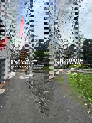 Út Tịch F4 Tân Bình Khu trung tâm chủ gấp bán