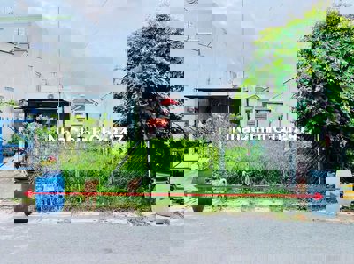 Bán đất Tỉnh Lộ 15 Phú Hòa Đông 15x16m giá 1,55 tỷ chính chủ