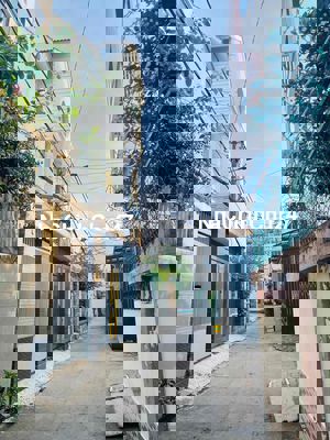 Nhà chính chủ Ngô Đức Kế, Bình Thạnh, Hẻm xe hơi, 6.5m x 18m vuông vức