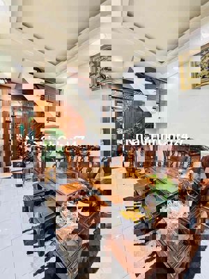 4 tầng 182m2(9.5x30)GẤP BÁN-Ở NGAY-9PN Aeon chính chủ chưa qua đầu tư