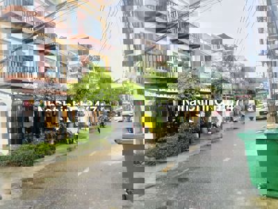 Chính chủ Bán Nhà 2 Tầng Ngay Trung tâm Phố Cổ Hội An