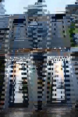 CHÍNH CHỦ BÁN NHÀ SÁT SÂN BAY TSN 3 TẦNG HXH 60M2 2 MẶT HẺM 4 PN 4 WC