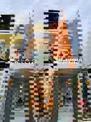 Tôi chính chủ cần bán nhà 3 mê Gần Biển