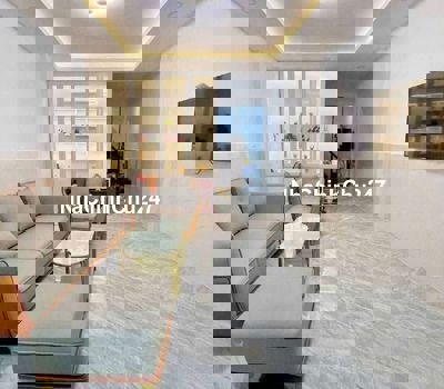 Chủ gấp bán 4x15m,2tầng,3pn,3wc,đường trước nhà 3m,hẻm thông,shr,5ty65