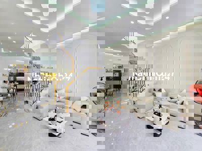 Chính chủ giao bán nhà full nội thất mới tinh lh cc để ép giá đón tết