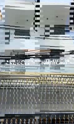 CHÍNH CHỦ BÁN NHÀ ĐẸP 1 TRỆT 2 LẦU–VỊ TRÍ TRUNG TÂM ĐƯỜNG 385–HẺM Ô TÔ