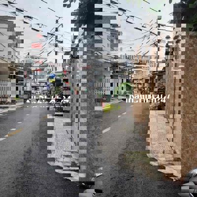 Chủ gấp Bán Nhà Ngay Bệnh Viện Hóc Môn 50m2 HXH Chỉ Hơn 2 Tỷ .