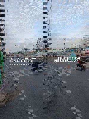 NHÀ BÁN GIÁP Q6 - 60M2- HẺM RỘNG THOÁNG- SHR - CHÍNH CHỦ- 3T8 GẤP BÁN