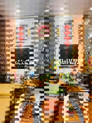 chính chủ tôi muốn bán căn 2 ngủ