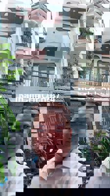 chính chủ gửi bán căn nhà mới xây 4 tầng, tăng nhơn phú a, giá tốt