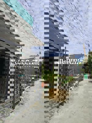 CHÍNH CHỦ BÁN NHÀ MẶT TIỀN 650 TRIỆU - SỔ RIÊNG 1 TRỆT 1 LẦU 2PN 2WC