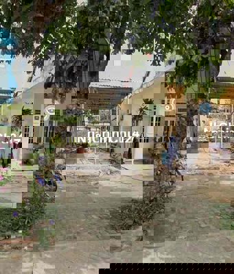 Chính chủ đứng bán lô đất gần biển