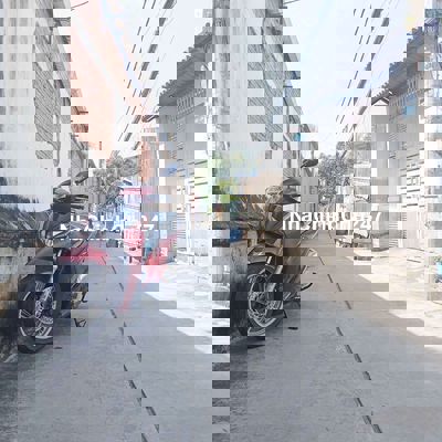 Chính chủ bán nhà HXH 5M thẳng 1 trục , DT 155m2 , kế ĐL Võ Văn Kiệt