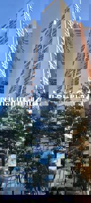 Chính chủ bán chung cư H9 Starlake căn D3 tòa 903B. DT 101m2 2 ngủ 2vs