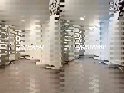 CHÍNH CHỦ BÁN GẤP NHÀ GẦN SÂN BAY