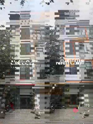 chính chủ muốn bán nhà mặt phố Thanh Am, Long Biên diện tích 40m