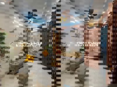 Chính chủ cần tiền bán GẤP nhà mới Q.HBT, dt 36m2 ngõ ô tô đón Tết!