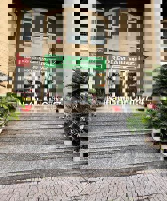 Chính chủ cần bán lại Căn 2 Phòng ngủ;Chuyển vào ngay được. LH xem nhà