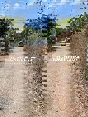 CHÍNH CHỦ BÁN GẤP LÔ ĐẤT SIÊU ĐẸP – NỞ HẬU PHONG THUỶ – CHỈ 500 TRIỆU