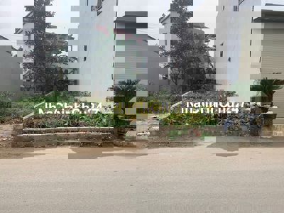 chính chủ cần bán đất 100m gần ĐH QGHN,trg FPT gần tân xã chỉ 18tr/m