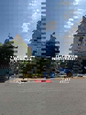 Chủ ngộp lô đất Lai Uyên 10m đườngD12-5a sau lưng chợ Bàu Bàng DT300m2