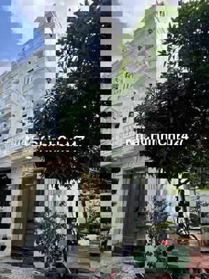 Chính chủ bán Nhà mới căn góc công viên Siêu hiếm, khu đồng bộ VIP