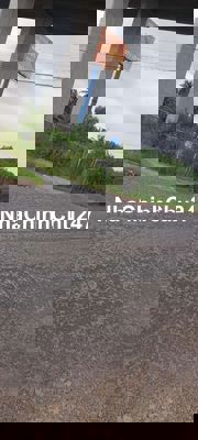 Nhà c4 cần bán chín chủ 8x5 =40sổ chung