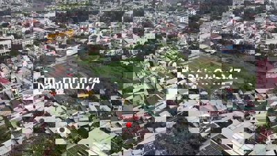 chính chủ bán lô đất thổ cư ngay ngã tư Tân Phong