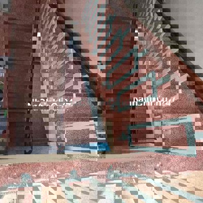 nhà bán  hẻm xe hơi chính chủ Q10