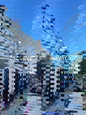 Cần bán gấp nhà 1trệt1lầu 2pn ở KCN Nhị Xuân. Giấy tờ chính chủ.