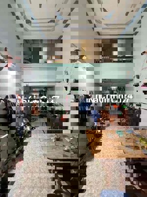 Nhà Chính Chủ Bán Gấp Ăn Tết - Hẻm Xe Tải Tránh