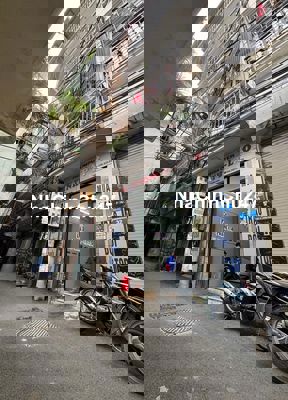 Nhà riêng 4 tầng 47m2 kinh doanh tốt- chính chủ cần bán