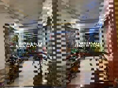 🇻🇳 Nhà chính chủ NGỘP khu Tên Lửa, 9 Phòng , 9WC